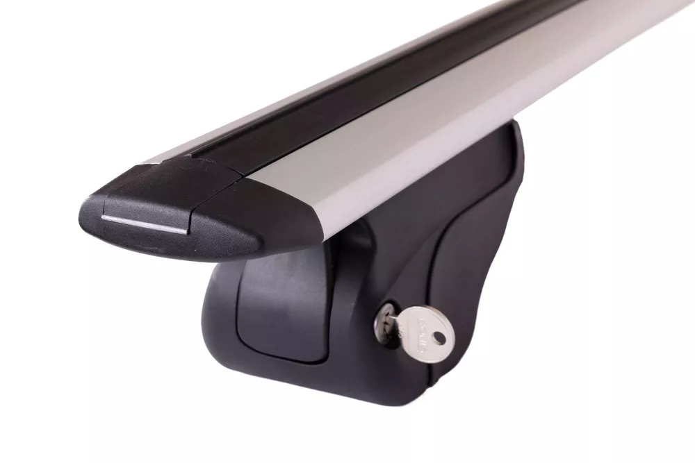 Zamek z kluczem w stopie Mont Blanc AMC 5416 oraz zakończenie aluminiowej belki