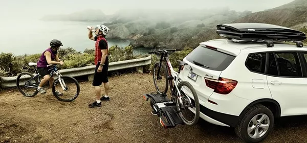 Co warto dokupić do bagażnika rowerowego na hak?