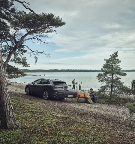 Thule Arcos ? box bagażowy z twardą powłoką mocowany z tyłu samochodu