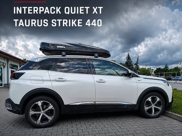 Montujemy Box dachowy Taurus Strike 440 do samochodu Peugeot 3008 z relingami i bagażnik Interpack Quiet